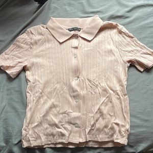 Brand is from Zara. Size M for EUR and USA MEX 28. Color is light pink (: